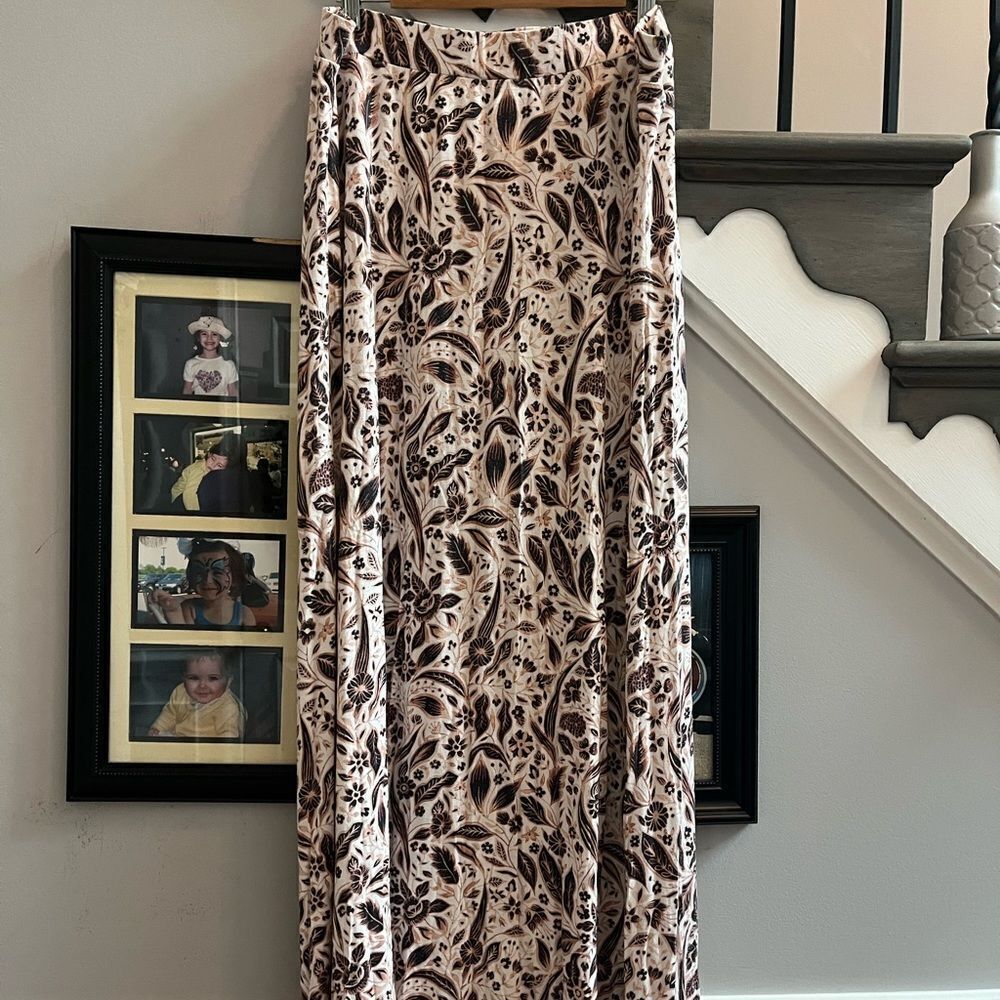 Lane Bryant Fall Leaves Pattern Maxi Skirt sz 18/20